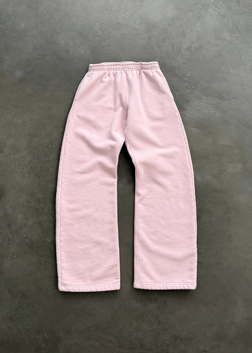 AKIMBO STRAIGHT-LEG SWEATPANTS - LILAC