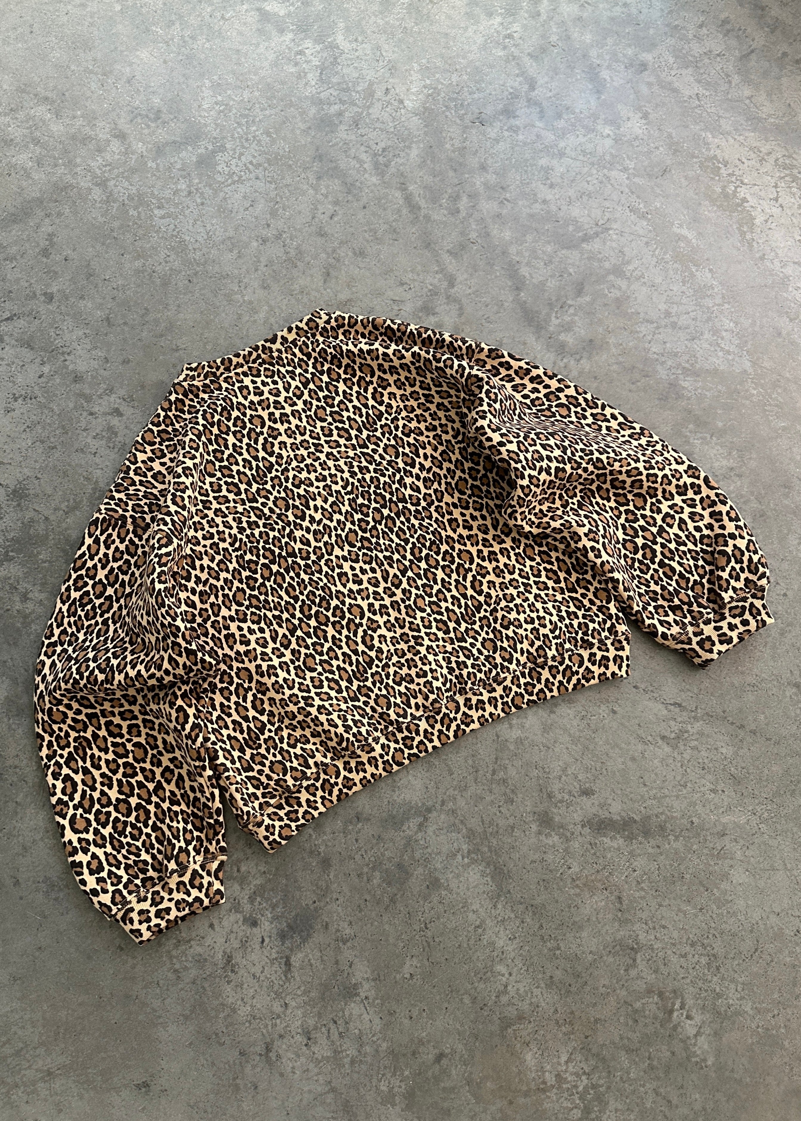 AKIMBO CREWNECK - LEOPARD