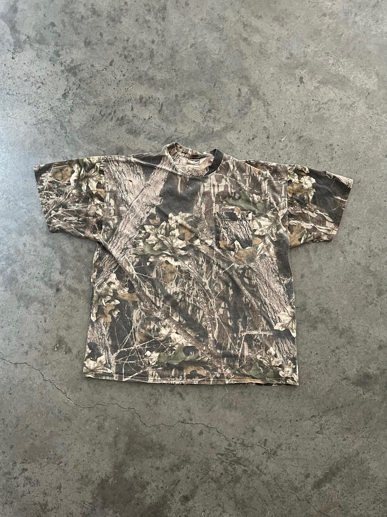 FADED FOREST CAMOUFLAGE TEE - 1990S – AKIMBO CLUB