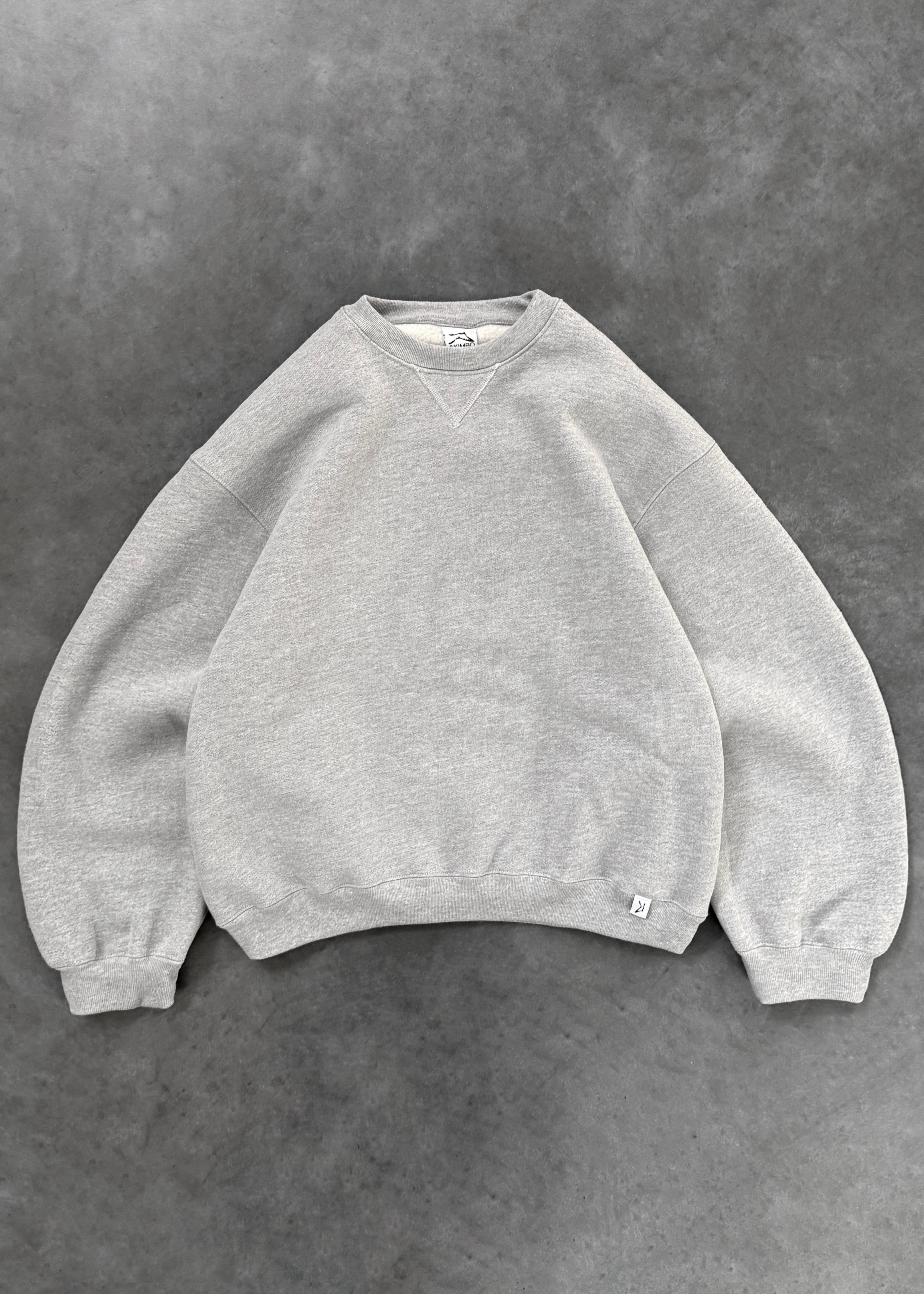 AKIMBO CREWNECK - HEATHER GREY