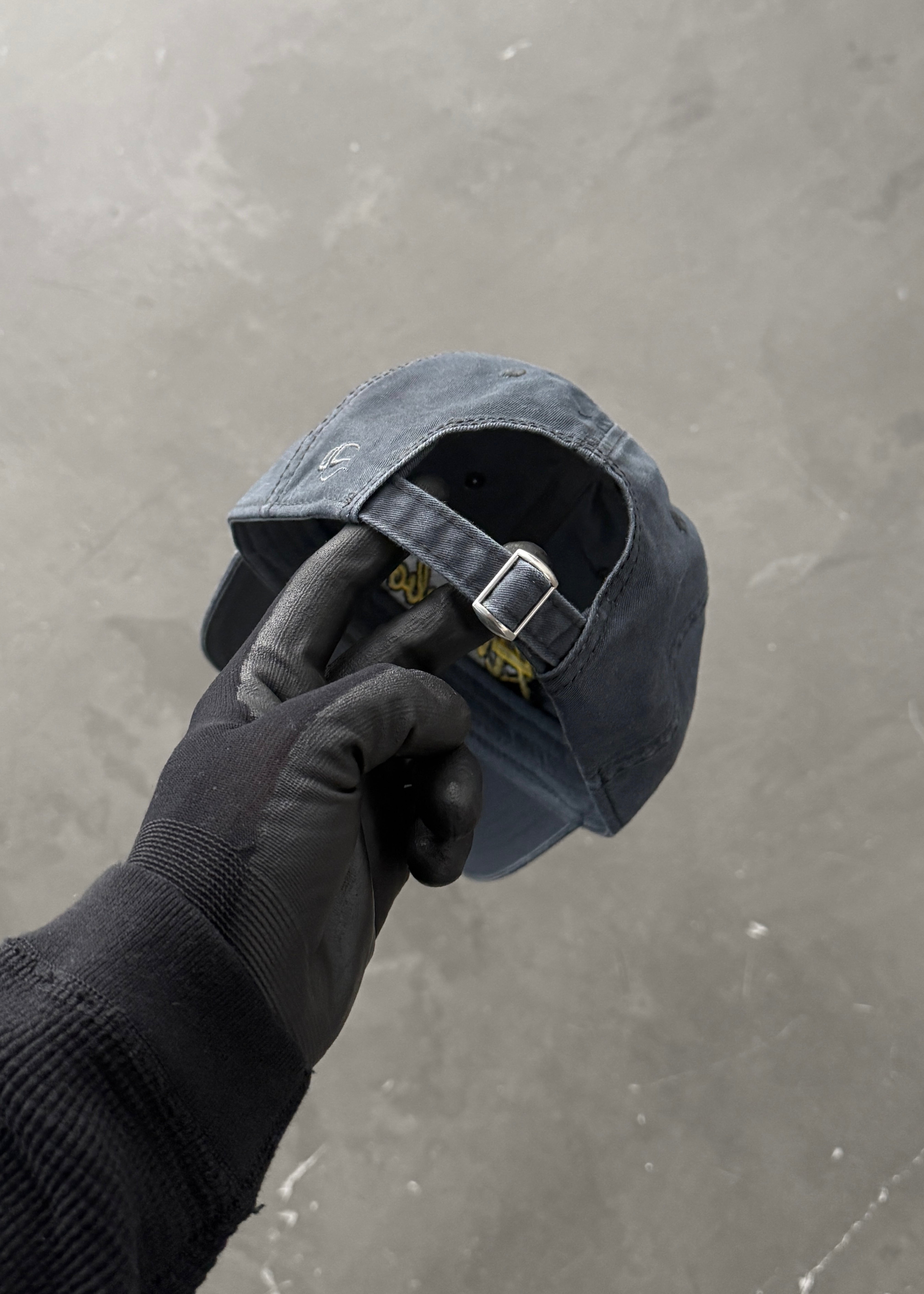 TROPHY CAP - FADED NAVY