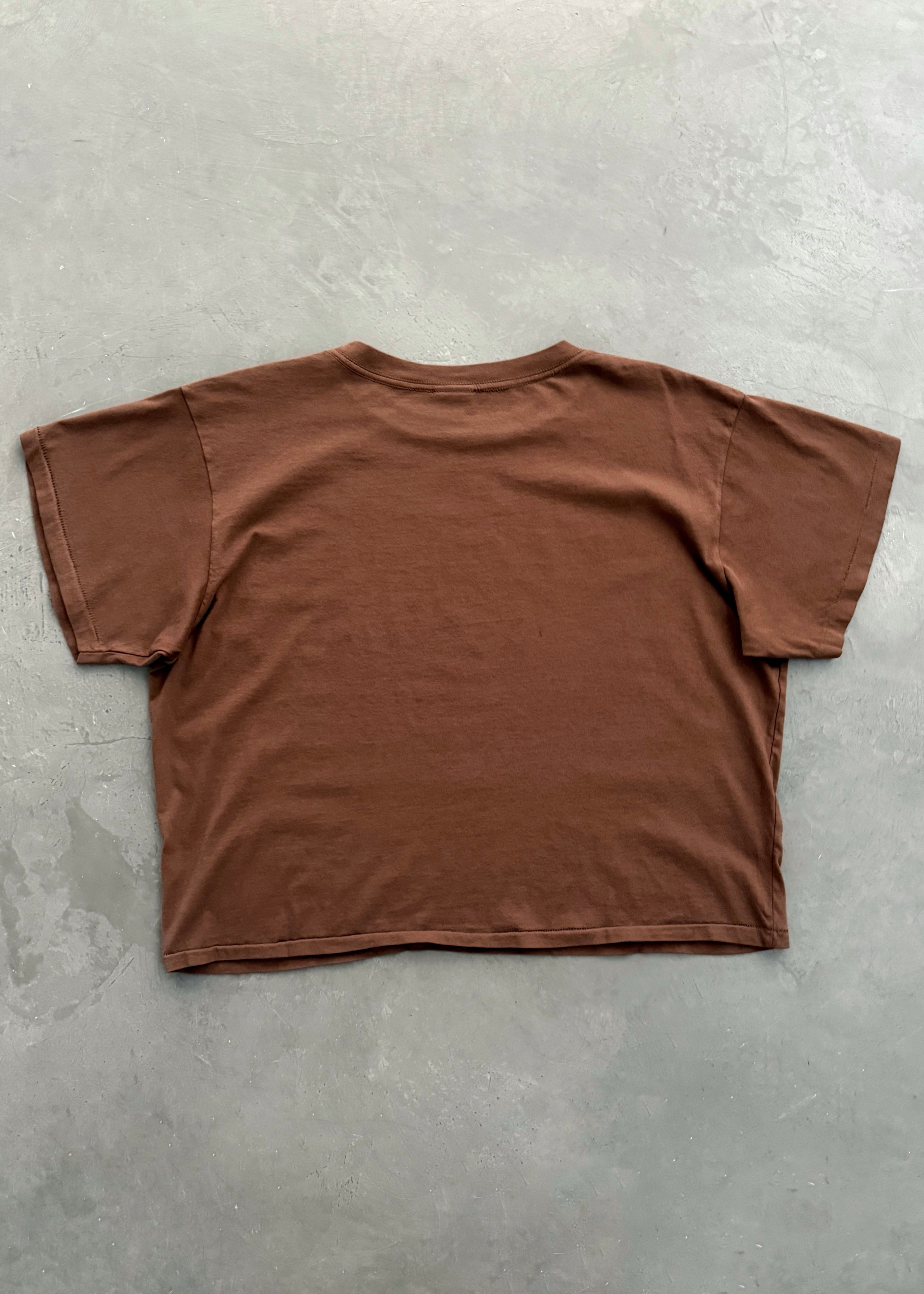 “CHAIN-PEEKER” SINGLE STITCHED TEE - COYOTE BROWN