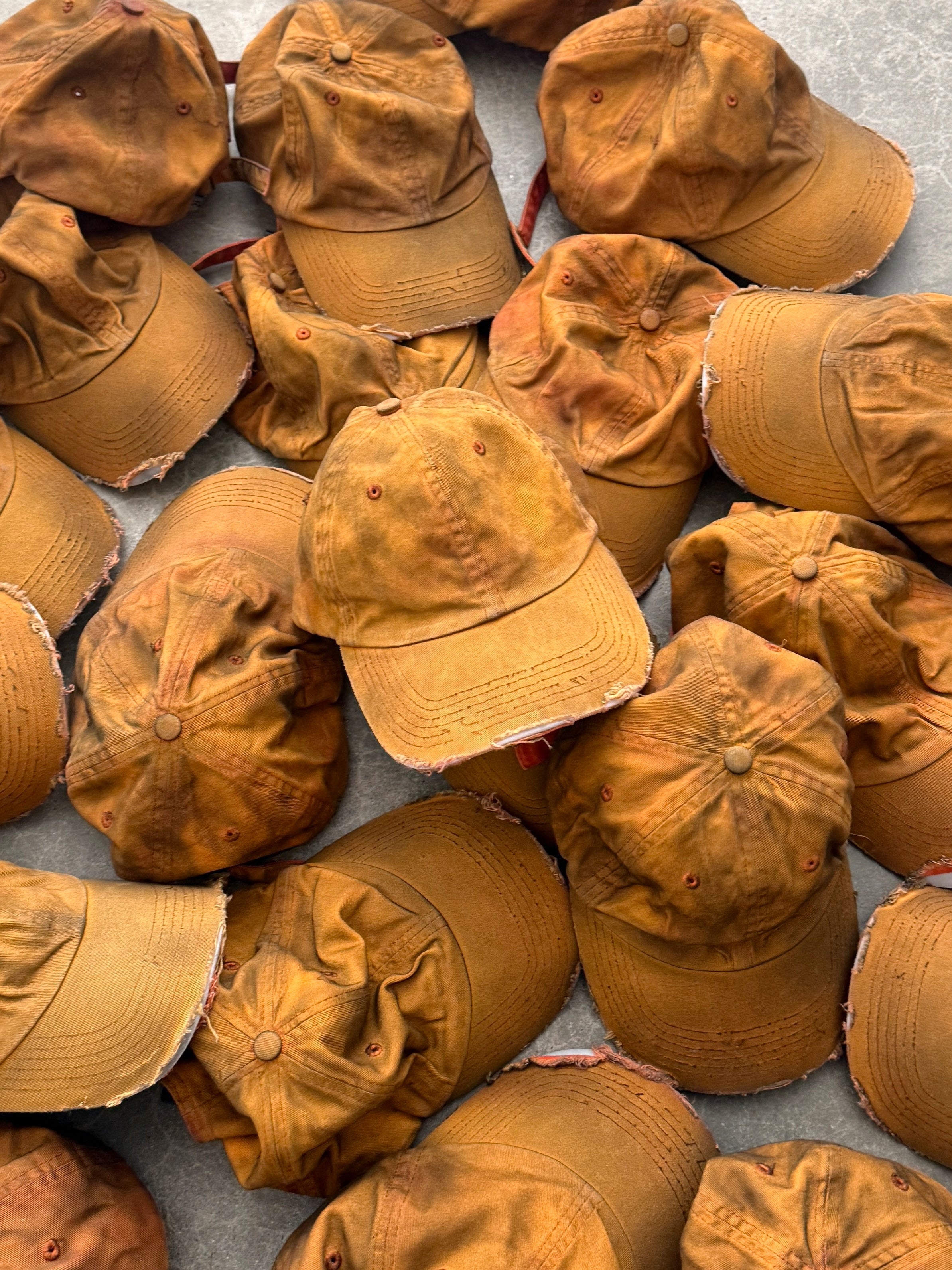 THRASHED LOW PROFILE CAP - BURNT ORANGE