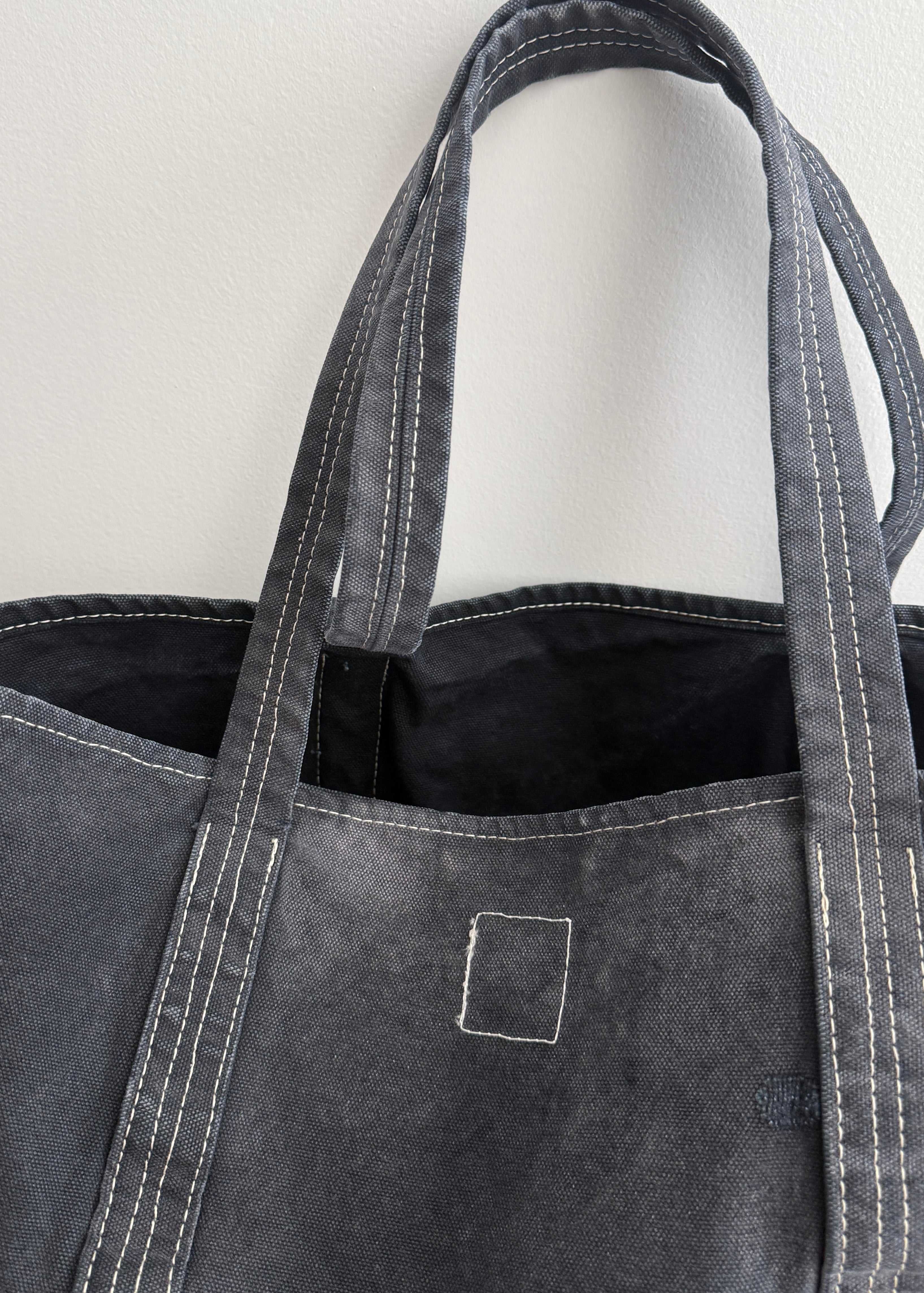 DISTRESSED TOTE BAG - FADED BLACK