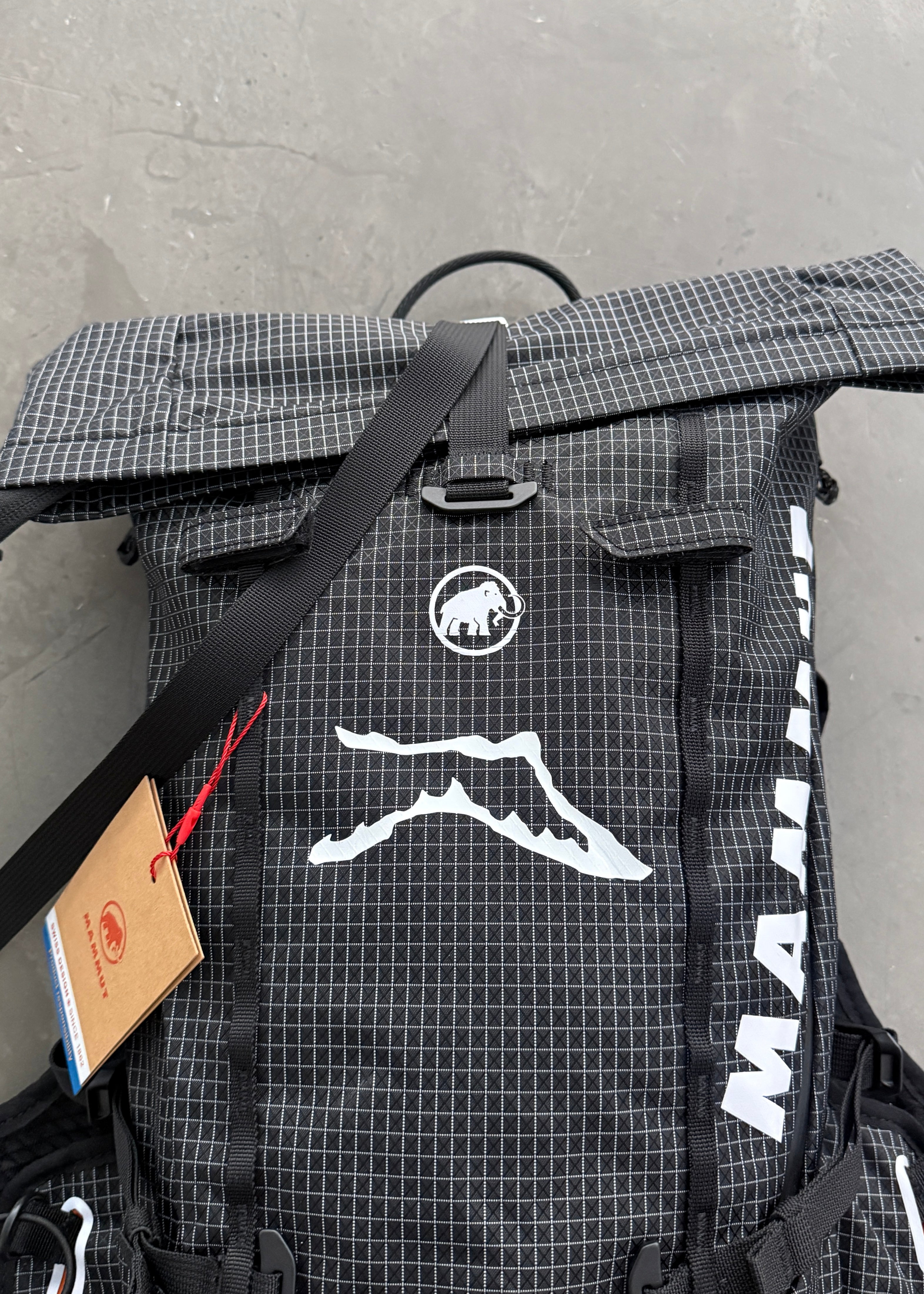 MAMMUT® TRION 15L BACKPACK - BLACK