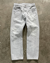Load image into Gallery viewer, LEVI&#39;S 501 FADED CONCRETE GREY JEANS  - 1980S
