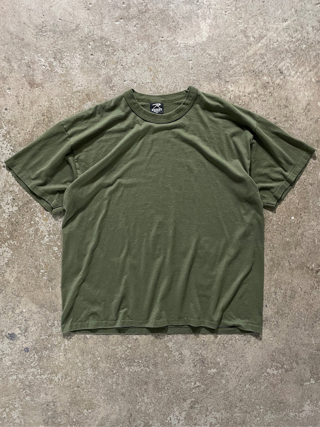 SINGLE STITCHED OLIVE GREEN MILITARY TEE - 1990S
