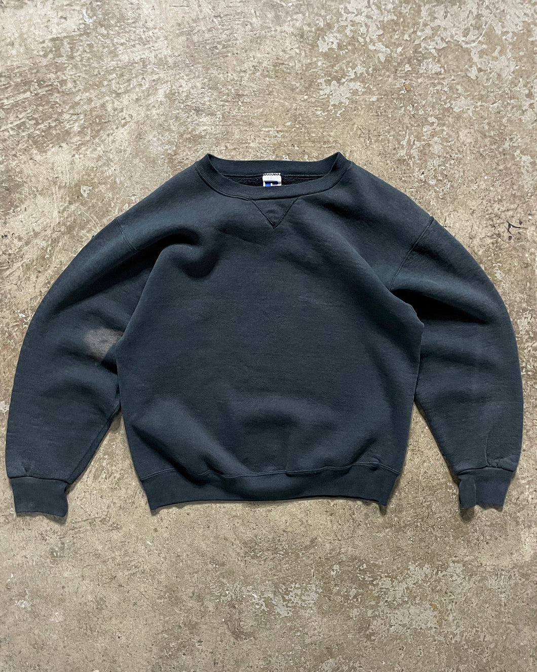 FADED BLACK RUSSELL SWEATSHIRT - 1990S