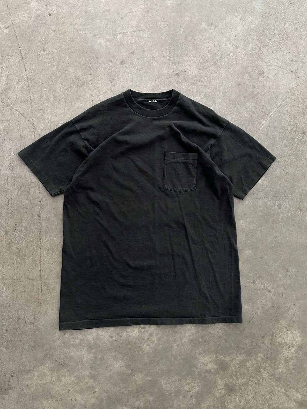 SINGLE STITCHED FADED BLACK POCKET TEE - 1990S