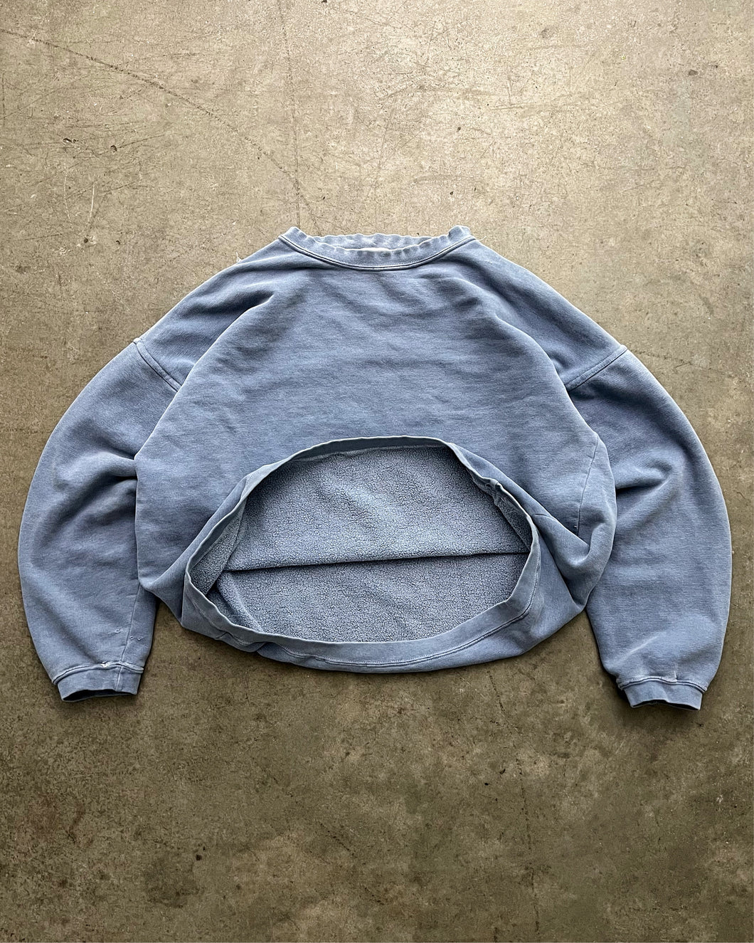 FADED SLATE BLUE SWEATSHIRT - 1990S