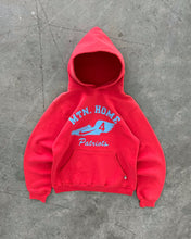 Load image into Gallery viewer, FADED RED &quot;MTN. HOME PATRIOTS&quot; RUSSELL HOODIE - 1980S
