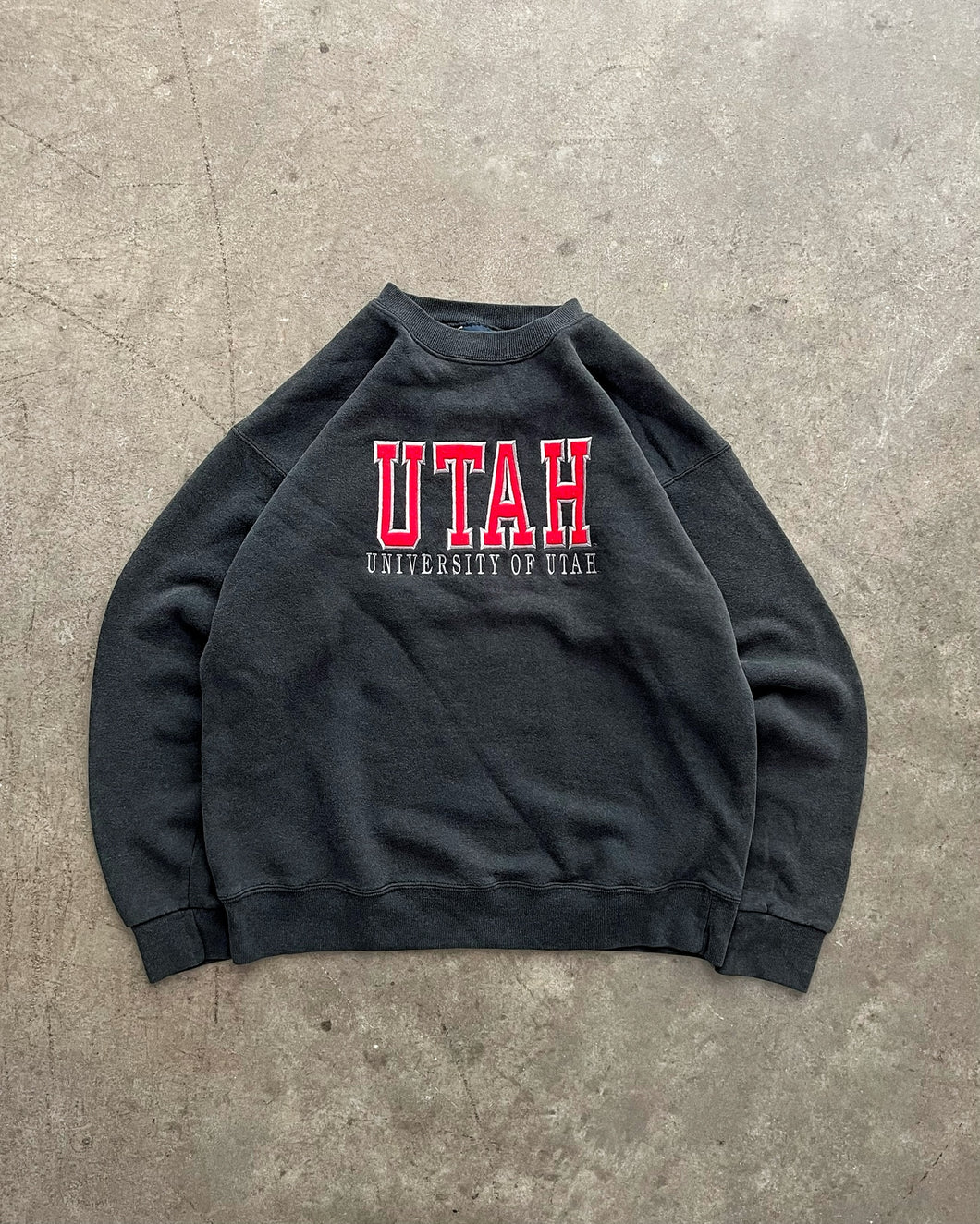 FADED BLACK “UTAH” SWEATSHIRT - 1990S