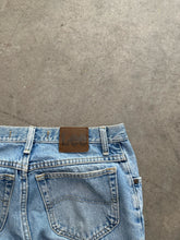 Load image into Gallery viewer, LEE RAW HEM FADED BLUE JEANS - 1990S
