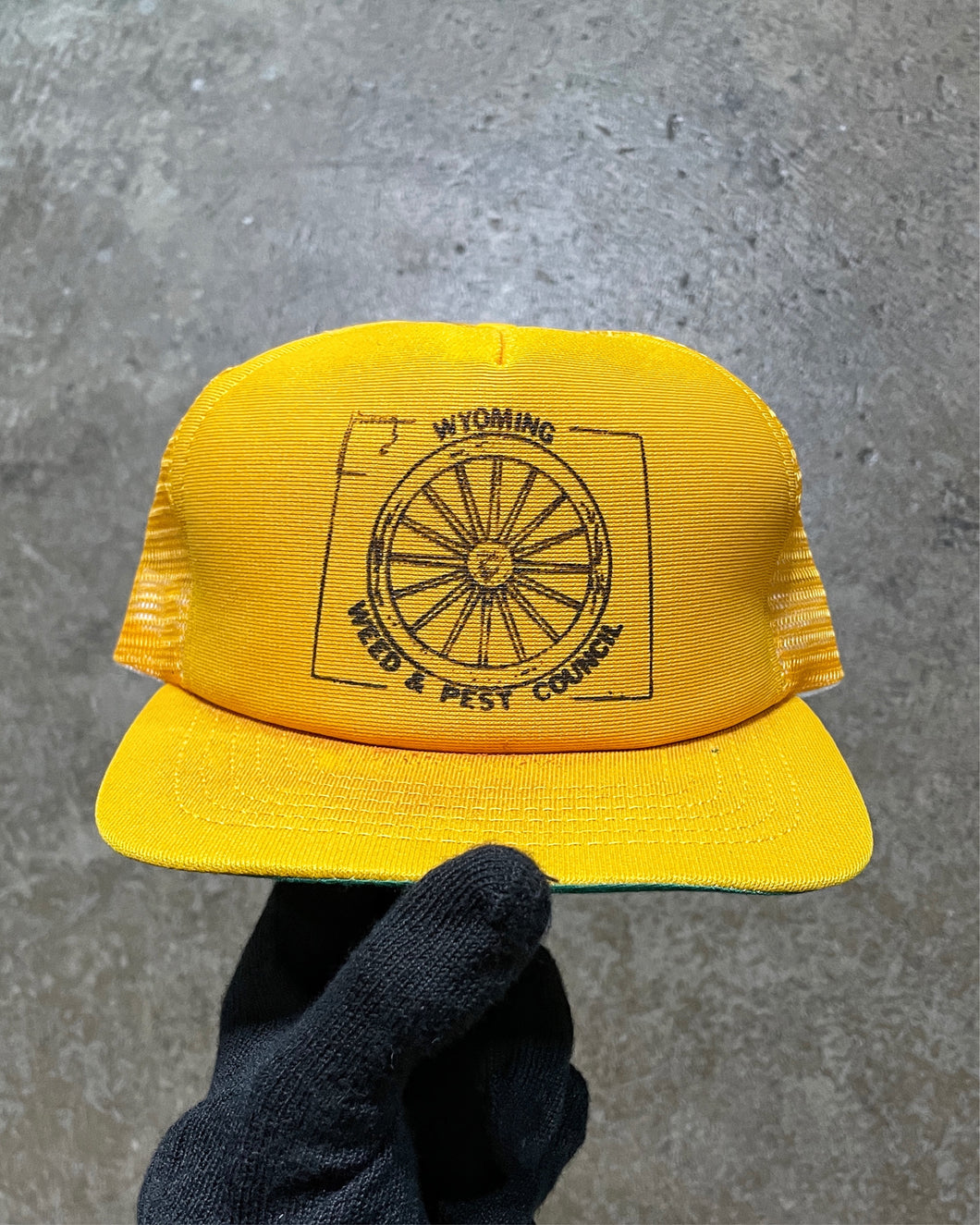 YELLOW “WYOMING WEED & PEST COUNCIL” TRUCKER HAT - 1990S