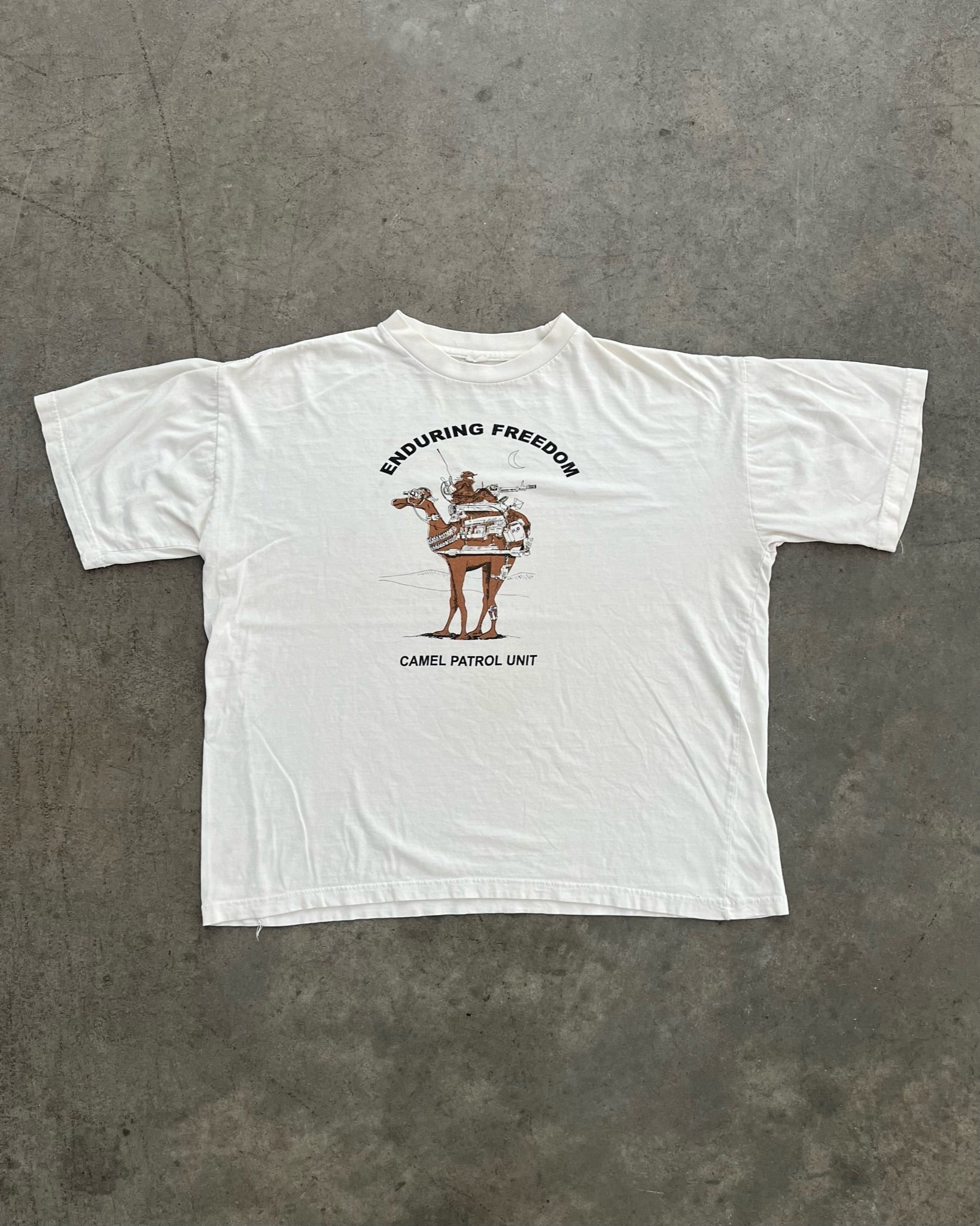 BONE WHITE “CAMEL PATROL UNIT” TEE - 1990S – AKIMBO CLUB