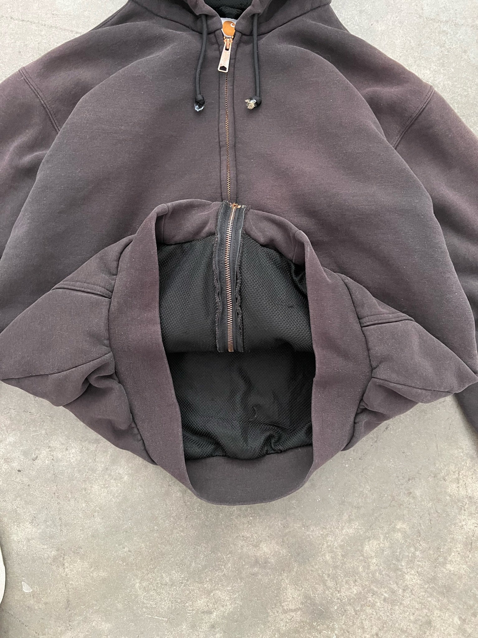 SUN FADED BLACK THERMAL LINED CARHARTT ZIP UP HOODIE - 1990S