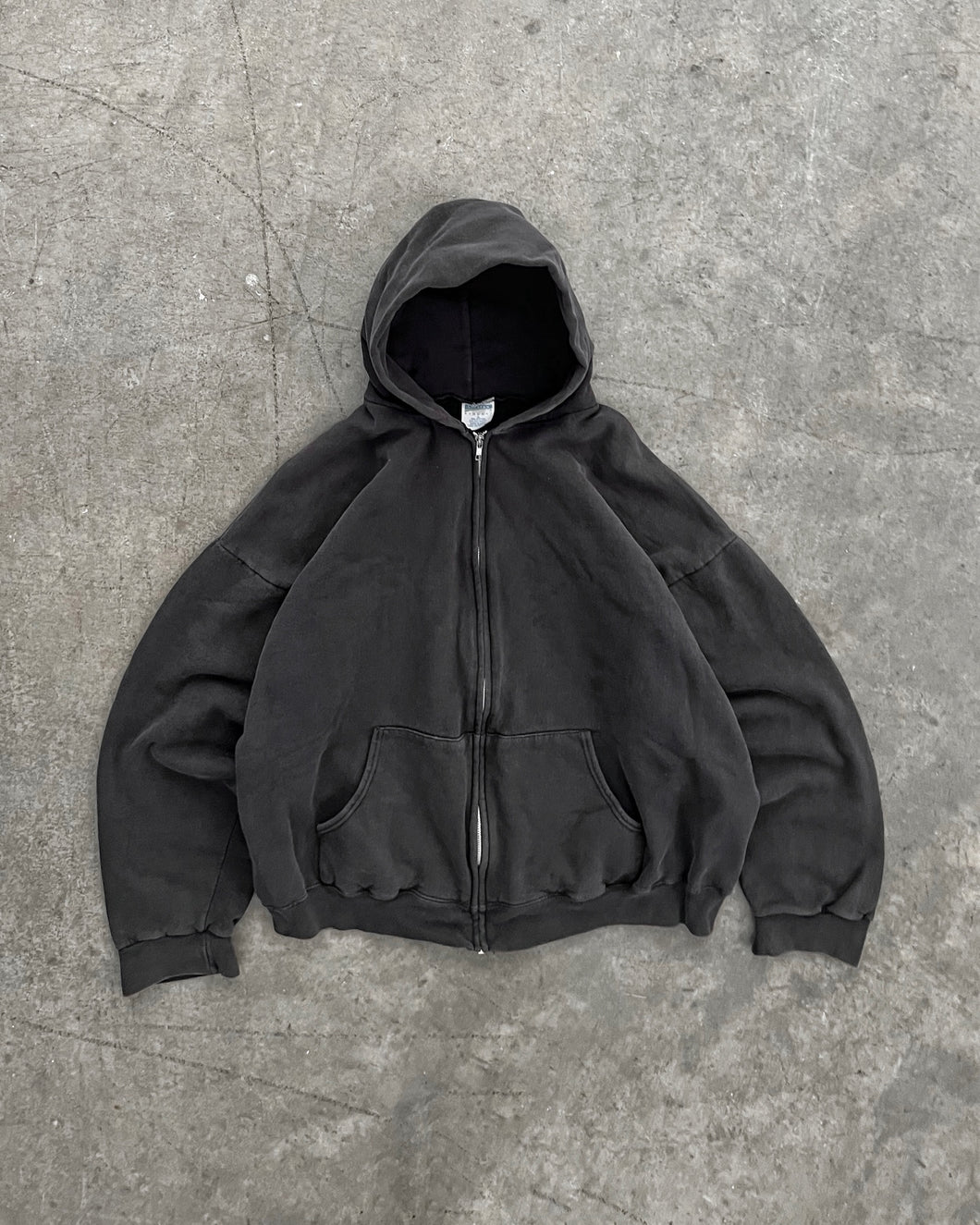 FADED BLACK HEAVYWEIGHT ZIP UP HOODIE - 1990S