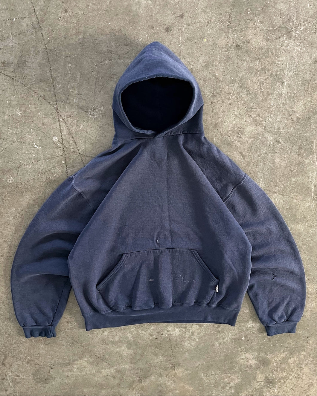 SUN FADED & DISTRESSED RUSSELL HOODIE - 1990S